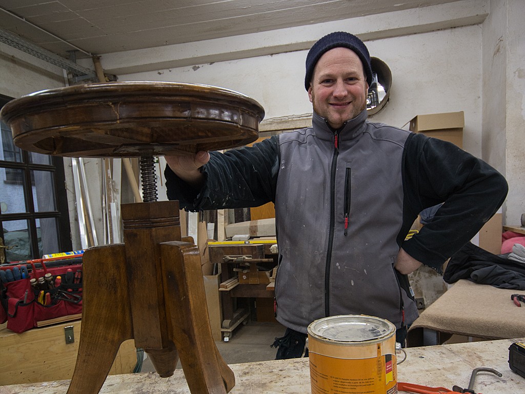 Tischlermeister Christoph Lohmeyer in der Werkstatt